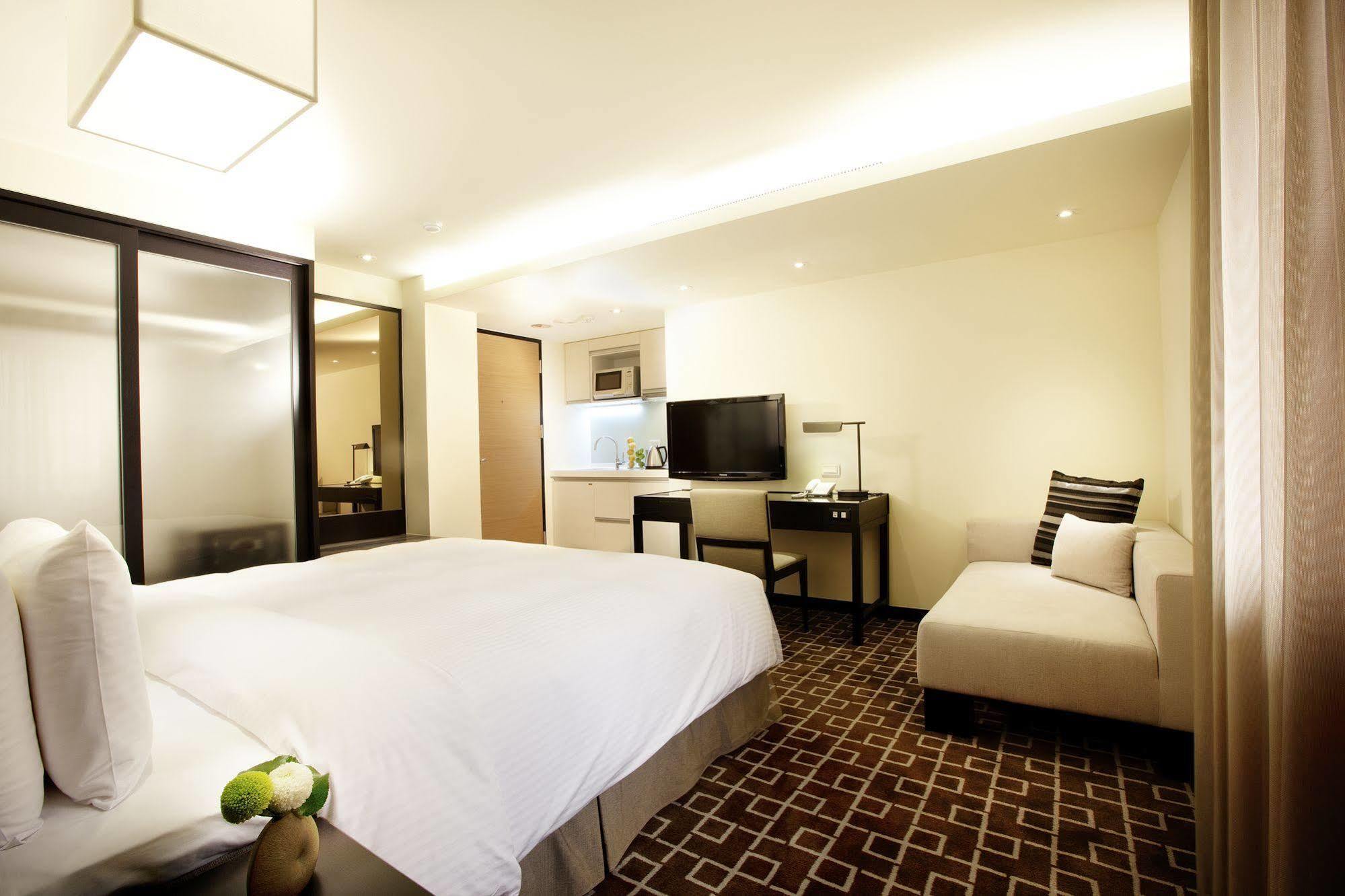 فندق The Corner House تايبيه المظهر الخارجي الصورة