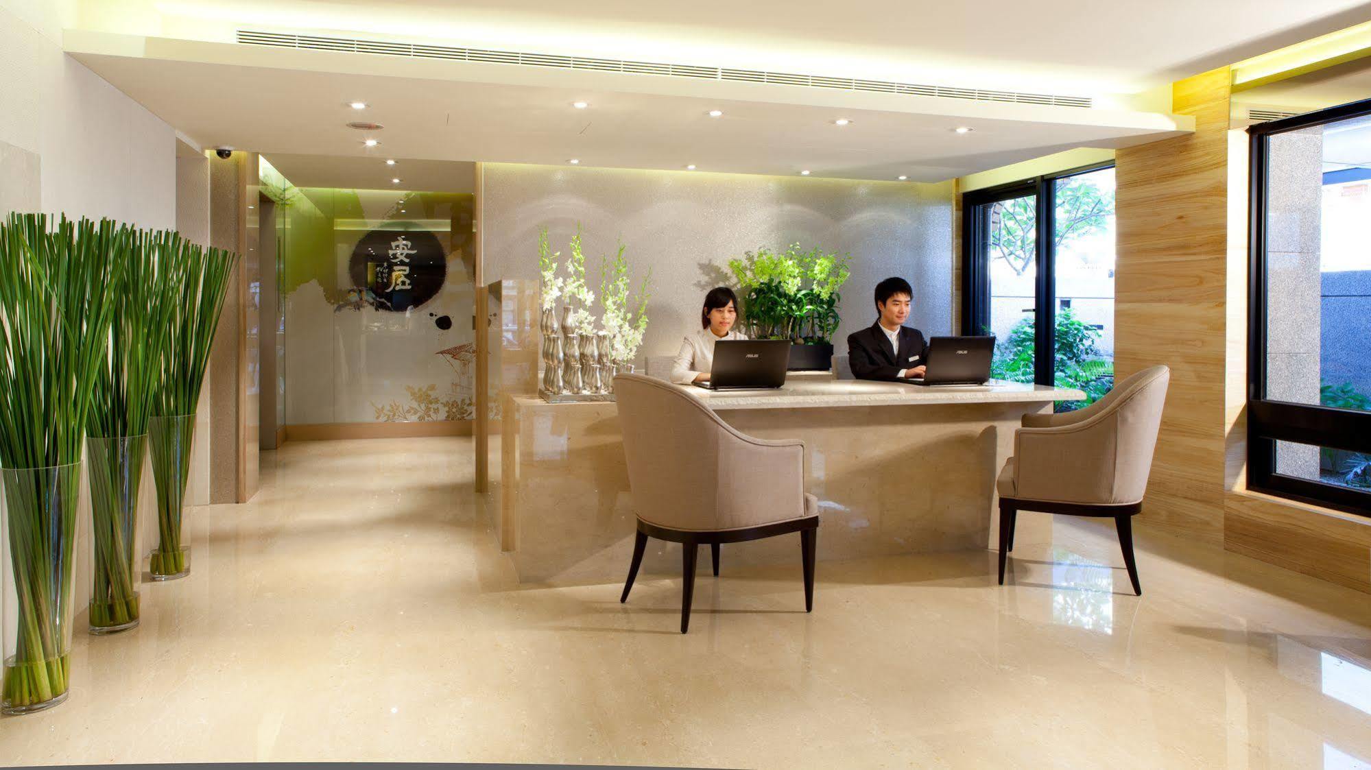 فندق The Corner House تايبيه المظهر الخارجي الصورة